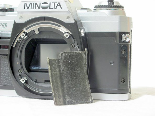 Removing Minolta X-370 Lens Holder: crwdns2935265:08crwdnd2935265:02crwdnd2935265:02crwdne2935265:0