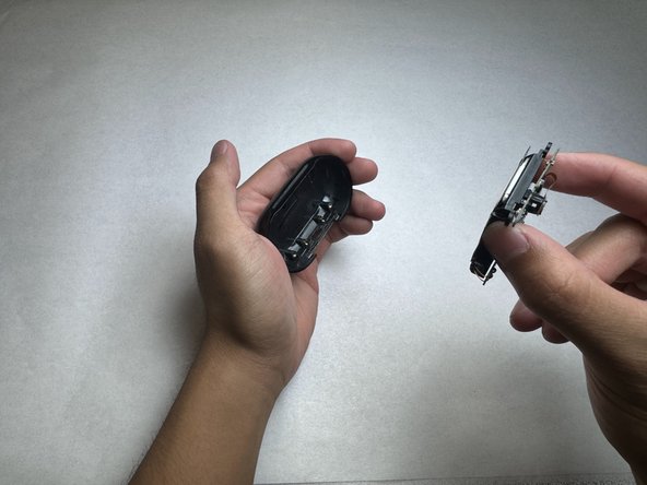 Samsung Galaxy Buds Plus Case Battery Replacement: crwdns2935265:06crwdnd2935265:02crwdnd2935265:02crwdne2935265:0