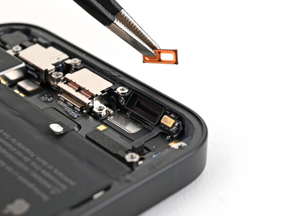 iPhone 16e Microphone Replacement