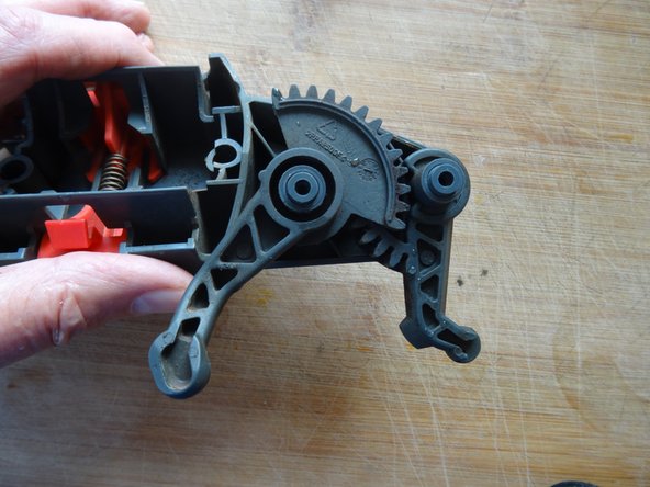 DeLonghi ECAM Serie Dichtungen der Brühgruppe erneuern: crwdns2935265:04crwdnd2935265:03crwdnd2935265:03crwdne2935265:0