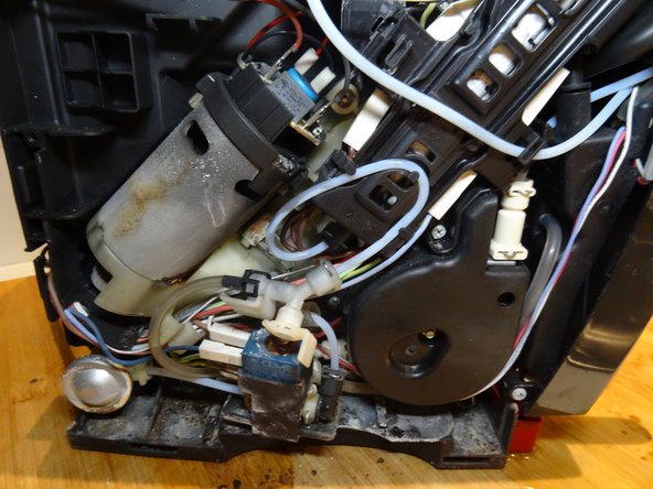 Replace lower solenoid valve on Ecam 350.55, Ecam 350.55 lower solenoid valve: crwdns2935265:04crwdnd2935265:02crwdnd2935265:02crwdne2935265:0