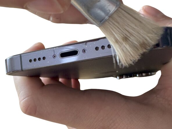 How to Clean Your Smartphone the Right Way, Speaker and microphone: step 7, image 1 of 2