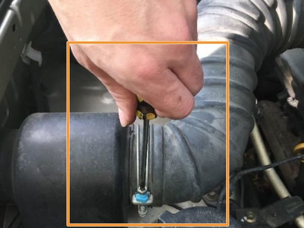 2005 Toyota 4Runner V6 Spark Plugs Replacement: crwdns2935265:03crwdnd2935265:02crwdnd2935265:03crwdne2935265:0