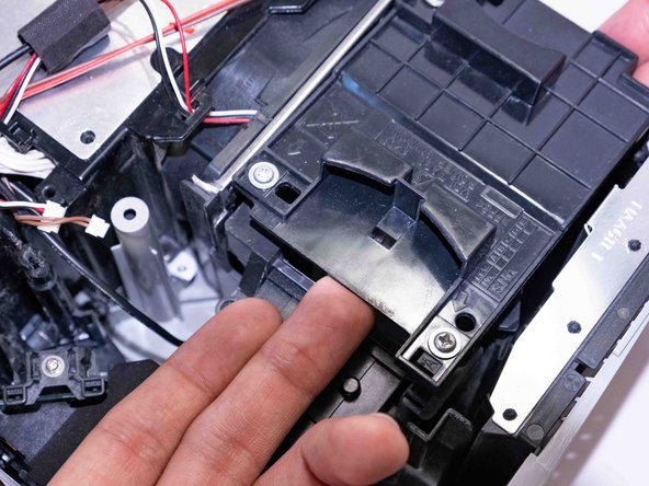 Hitachi CP-X2010N Lens Replacement: crwdns2935265:017crwdnd2935265:02crwdnd2935265:02crwdne2935265:0