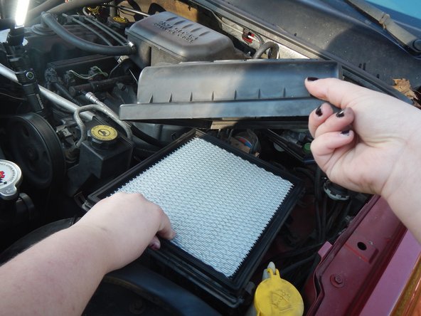 1999-2004 Jeep Grand Cherokee Air Filter Replacement: step 7, image 2 of 2