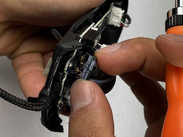 How to Fix Roccat Kova Double Clicking: 8 단계, 이미지 3개 중 3개