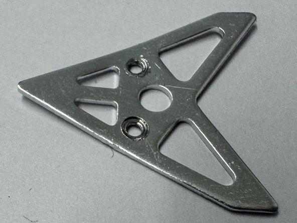 2.4ghz remote control helicopter Teardown, Rear Stabilisation Removal: crwdns2935265:011crwdnd2935265:02crwdnd2935265:03crwdne2935265:0