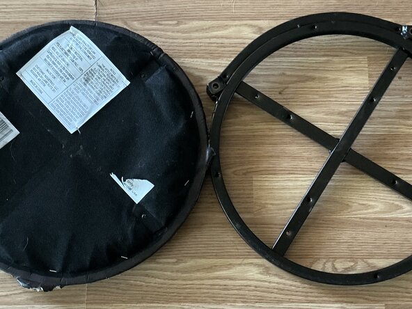 Barstool Seat Cushion Replacement: step 2, image 3 of 3