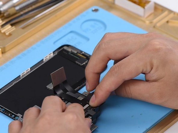 iPhone X Says No Service? Here's the fix!