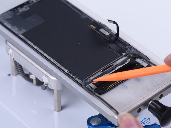 iPhone 12 Screen Refurbishment