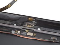 iPad 7 Microphone Assembly Replacement