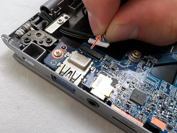 Power-Button, Hauptplatine 2: Schritt 16, Bild 2 von 2