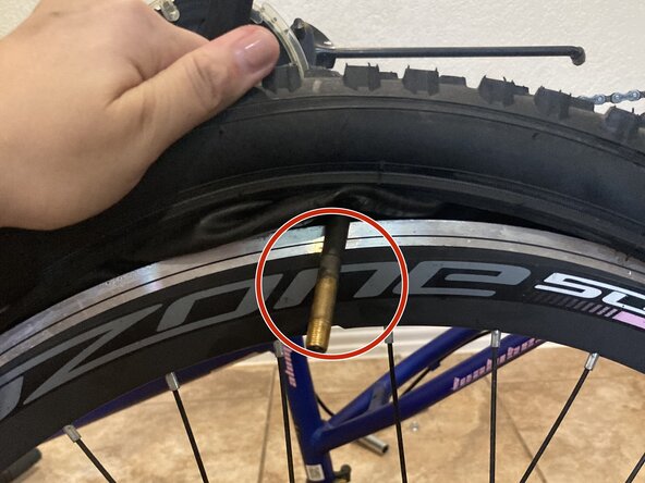 Ozone 500 Mountian Bike Rear Tire Tube Replacement: crwdns2935265:07crwdnd2935265:01crwdnd2935265:03crwdne2935265:0