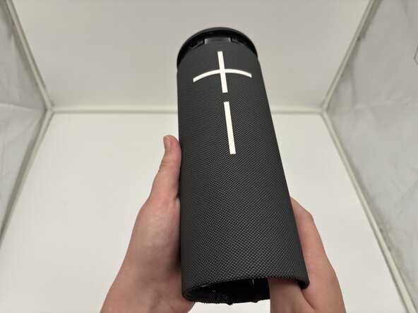 Logitech UE Megaboom 4 Battery Replacement: crwdns2935265:03crwdnd2935265:02crwdnd2935265:03crwdne2935265:0