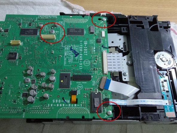 Sony RDR HX750 HX950 Disassembly, Remove cover of dvd player: crwdns2935265:06crwdnd2935265:02crwdnd2935265:03crwdne2935265:0