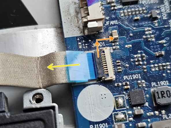 Lenovo Legion Y530-15ICH Upper Case with Keyboard Replacement, Remove the 2.5" SATA disk: crwdns2935265:010crwdnd2935265:02crwdnd2935265:03crwdne2935265:0