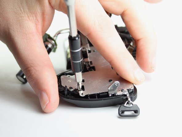 Panasonic Lumix DMC-G7 Rear Thumbwheel Replacement: crwdns2935265:017crwdnd2935265:02crwdnd2935265:03crwdne2935265:0