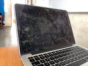 2015 15 Retina MacBook Pro staingate successfully removed using