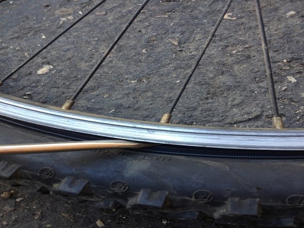 Trek 820 Spokes Replacement: crwdns2935265:08crwdnd2935265:02crwdnd2935265:02crwdne2935265:0