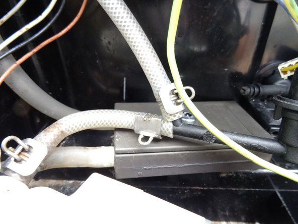 Jura Z Model heat exchanger replacement: crwdns2935265:015crwdnd2935265:02crwdnd2935265:02crwdne2935265:0