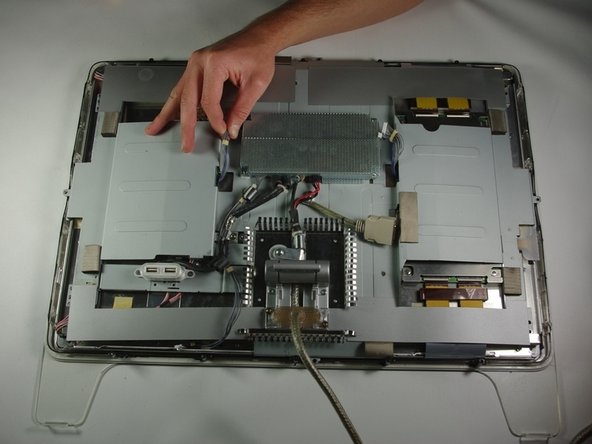 Apple Cinema Display M8149 LCD Screen Replacement: crwdns2935265:04crwdnd2935265:03crwdnd2935265:03crwdne2935265:0