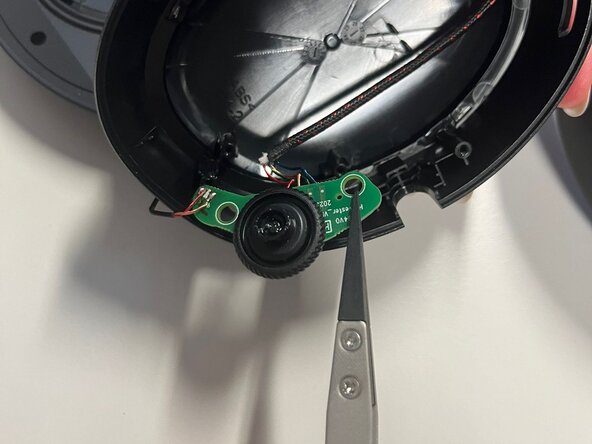 HyperX Cloud III Volume Wheel Replacement: step 4, image 1 of 2