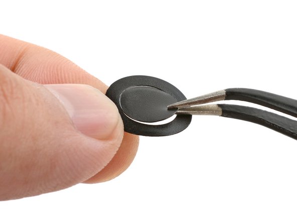 Left Joy-Con Joystick Replacement: crwdns2935265:014crwdnd2935265:02crwdnd2935265:03crwdne2935265:0