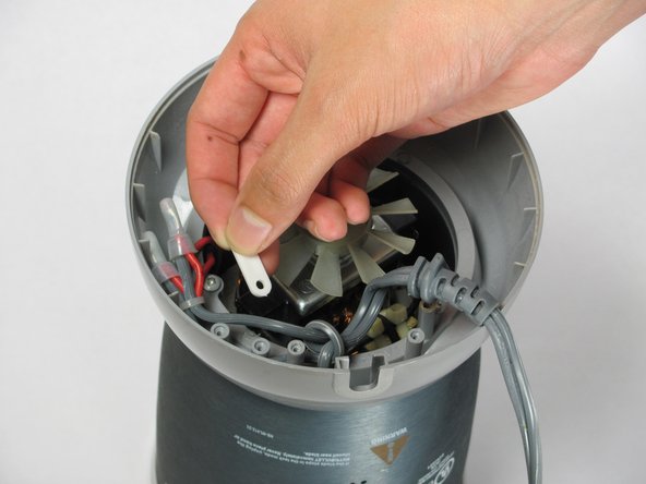 Magic Bullet NutriBullet Power Cord Replacement: crwdns2935265:04crwdnd2935265:02crwdnd2935265:02crwdne2935265:0