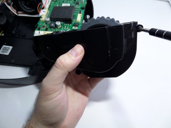 Samsung POWERbot R7070 Left Driving Wheel  Replacement: crwdns2935265:017crwdnd2935265:03crwdnd2935265:03crwdne2935265:0