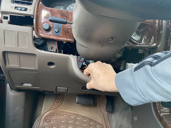 2000 Toyota 4Runner Dashboard Light Bulbs Replacement: crwdns2935265:06crwdnd2935265:02crwdnd2935265:03crwdne2935265:0