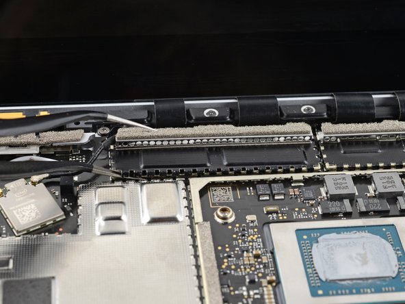 Microsoft Surface Laptop 4 (15-inch) Headphone Jack Replacement