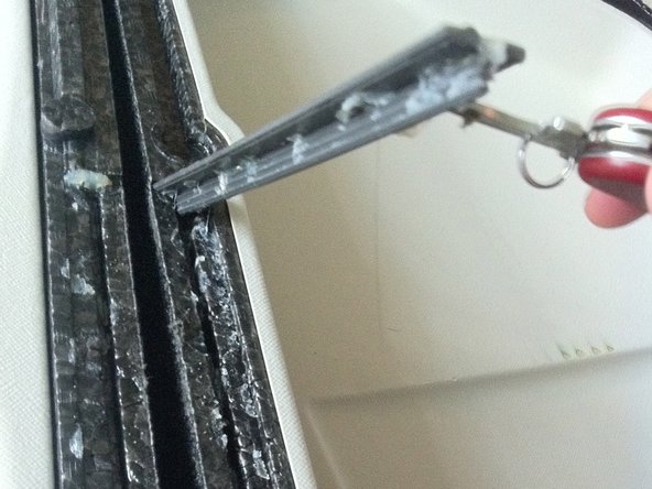 TRIC Guitar Case Plastic Hinge Replacement: crwdns2935265:06crwdnd2935265:02crwdnd2935265:03crwdne2935265:0