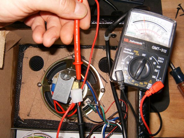 Repairing the audio amplifier: crwdns2935265:05crwdnd2935265:02crwdnd2935265:03crwdne2935265:0