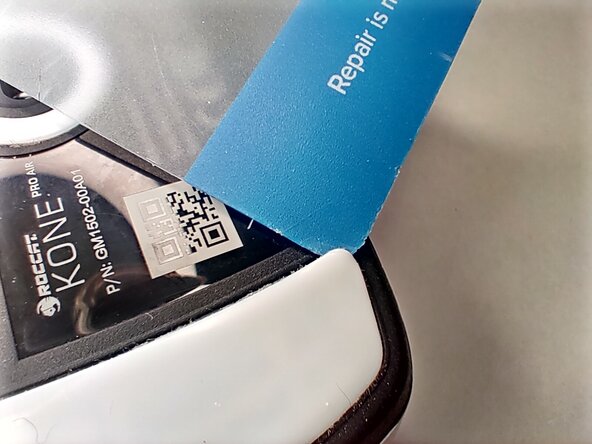 Roccat Kone Pro Air - Scroll Mechanism Cleaning, Remove Glide Pads: crwdns2935265:01crwdnd2935265:03crwdnd2935265:03crwdne2935265:0