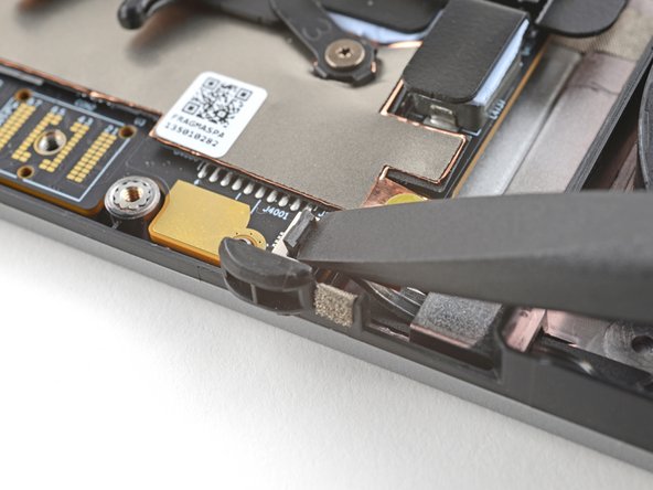 Framework Laptop 16" Graphics Module Fan Replacement, Disconnect the fan: 步骤 15 中的图像 2，2