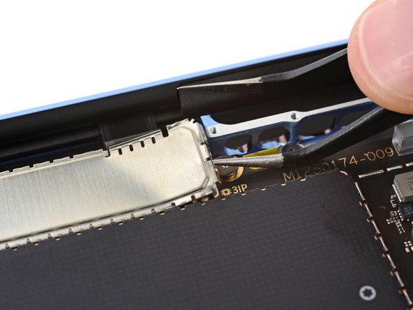 Microsoft Surface Laptop 7 (13.8-inch) Screen Replacement