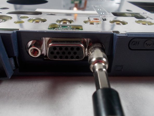 Fujitsu Lifebook S6120 Fan Replacement: crwdns2935265:014crwdnd2935265:02crwdnd2935265:03crwdne2935265:0