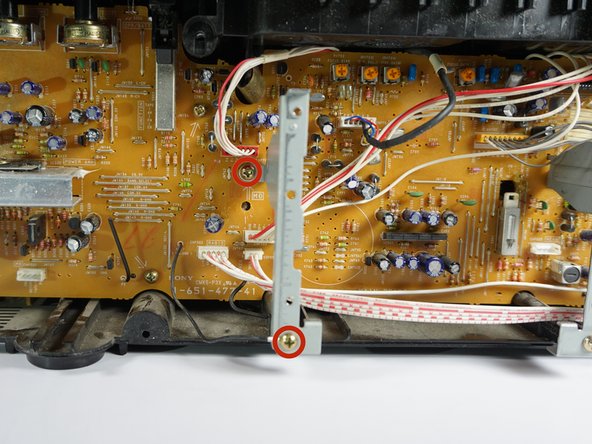 Sony CFD-8 Main Circuit Board Replacement: crwdns2935265:07crwdnd2935265:02crwdnd2935265:03crwdne2935265:0