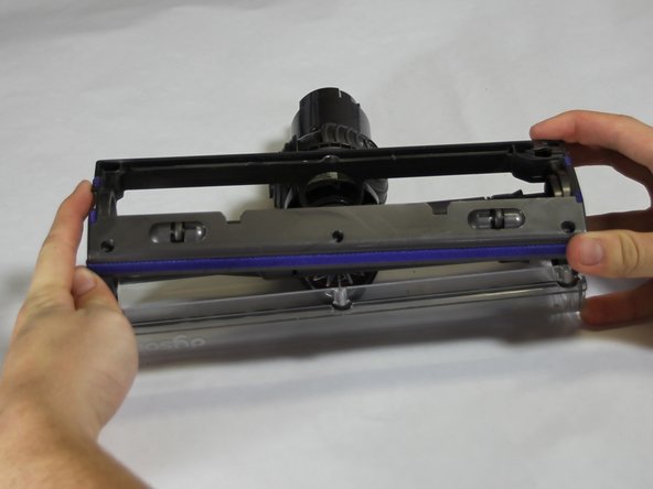 Dyson V6 Motorhead Upper Housing and Brush Bar Housing Replacement: crwdns2935265:07crwdnd2935265:03crwdnd2935265:03crwdne2935265:0