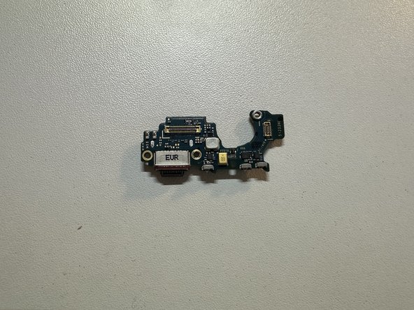 Samsung Galaxy Z Flip 4 Display Replacement, Remove Charging Sub-Board: step 7, image 3 of 3