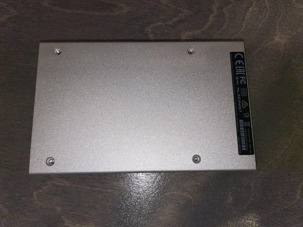 LaCie Rugged USB-C Hard Drive Replacement, Case Screws: crwdns2935265:03crwdnd2935265:02crwdnd2935265:02crwdne2935265:0