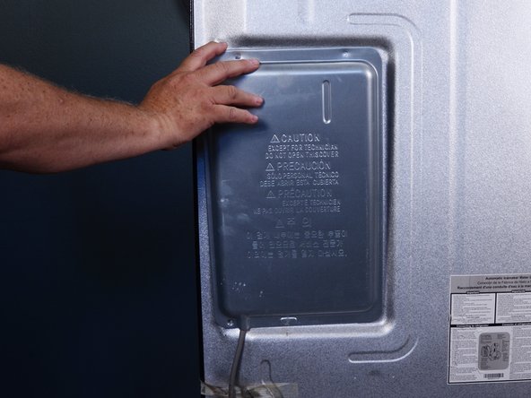 LG Refrigerator Control Board Replacement, Remove the control board cover: crwdns2935265:03crwdnd2935265:02crwdnd2935265:03crwdne2935265:0