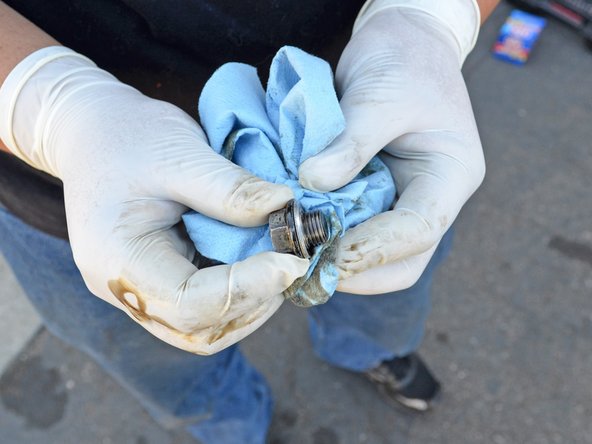 1988-1991 Honda Civic Oil Change: crwdns2935265:03crwdnd2935265:03crwdnd2935265:03crwdne2935265:0