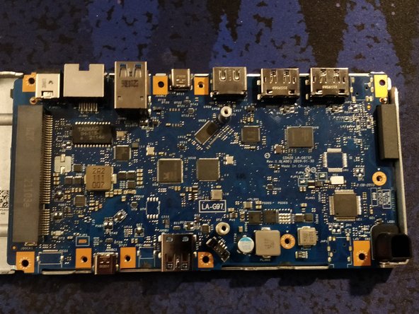 [Work in Progress] Dell Thunderbolt WD19TBS Teardown, Lüfter entfernen: Schritt 4, Bild 2 von 2