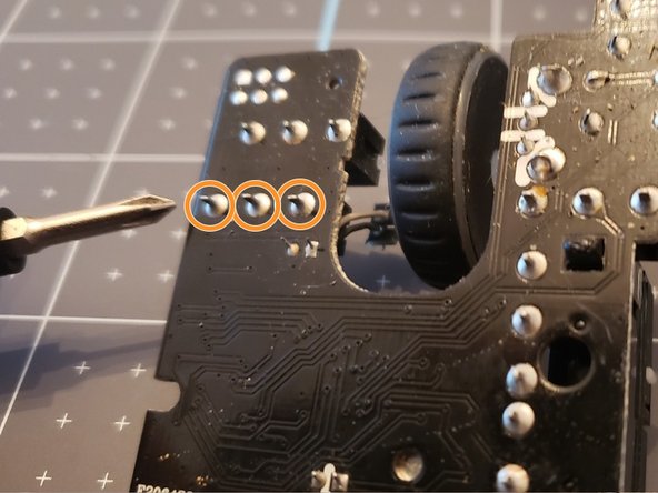 Razer Mamba RC30-001201 Left/Right Micro Switch Replacement: crwdns2935265:012crwdnd2935265:02crwdnd2935265:02crwdne2935265:0