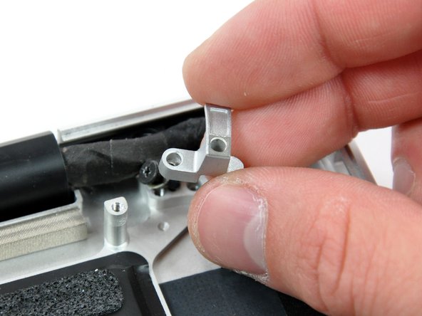 MacBook Pro 15" Unibody Late 2008 and Early 2009 Upper Case Replacement: crwdns2935265:039crwdnd2935265:02crwdnd2935265:02crwdne2935265:0