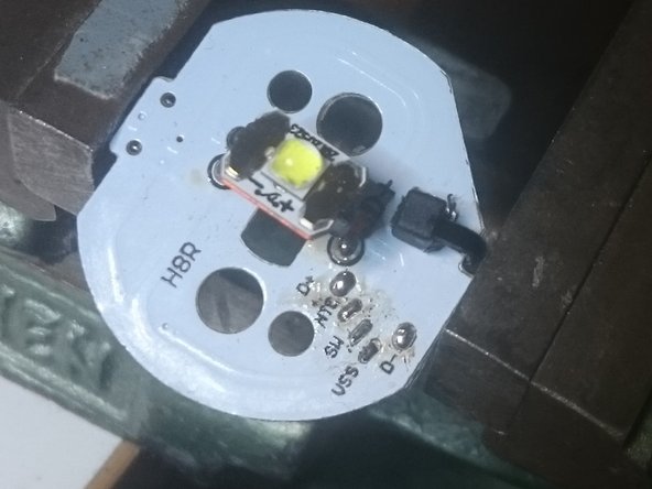 Ledlenser Stirnlampe H8R torn cable, Which wire goes where?: step 4, image 1 of 1