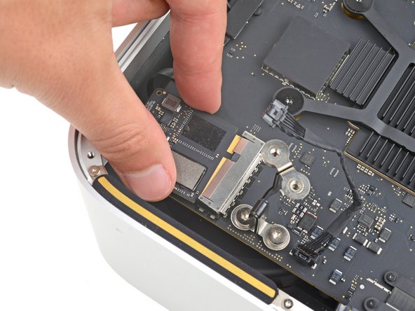 Die SSD Module deines Mac Studios (2023) ersetzen, SSD lösen: Schritt 20, Bild 2 von 3
