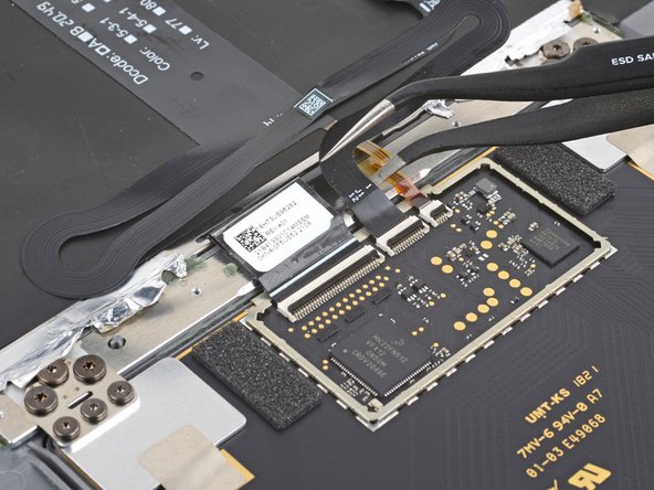 Microsoft Surface Laptop 5 (13.5-inch) Touchpad Replacement