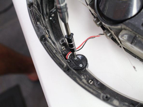 iRobot Roomba 870  Bumper Sensor Replacement: crwdns2935265:06crwdnd2935265:02crwdnd2935265:03crwdne2935265:0